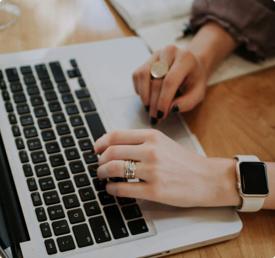 christin hume hBuwVLcYTnA unsplash 1